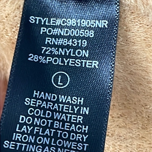 Cyrus Tan Teddy Snap Sweater Coat - Picture 8 of 8